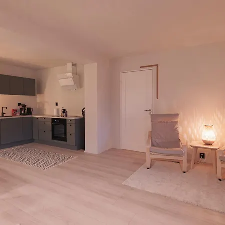 Apartment Up-scale In Picturesque Surroundings Gravdal (Vestvagoy)
