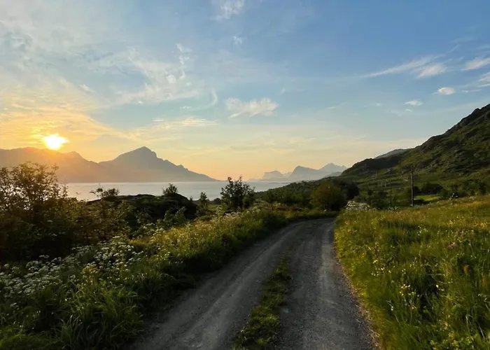 Up-scale In Picturesque Surroundings * Gravdal (Vestvagoy)