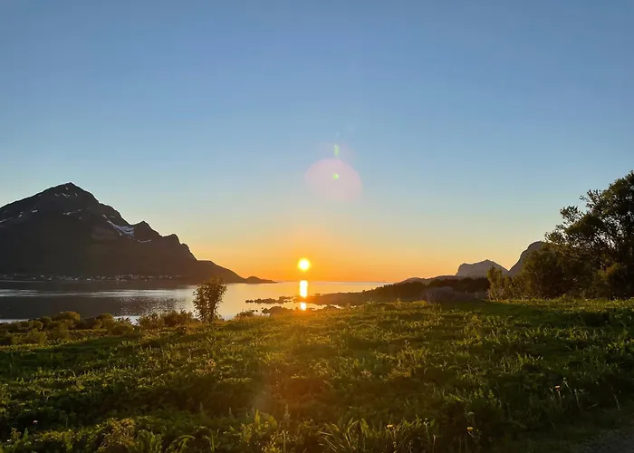 Up-scale In Picturesque Surroundings Apartment Gravdal (Vestvagoy)