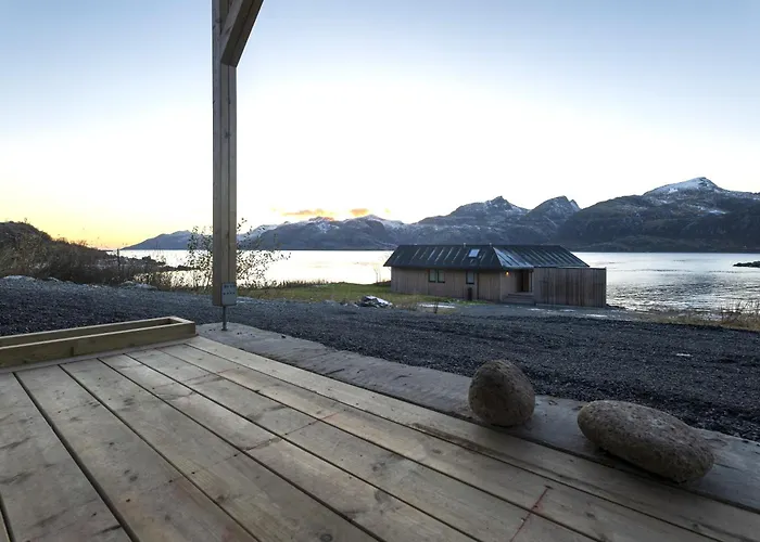 Up-scale In Picturesque Surroundings Apartment Gravdal (Vestvagoy)
